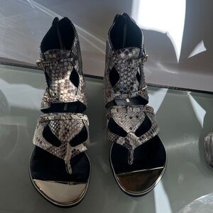 Nicholas Kirkwood Black and Silver Snakeskin Sandals size 39
